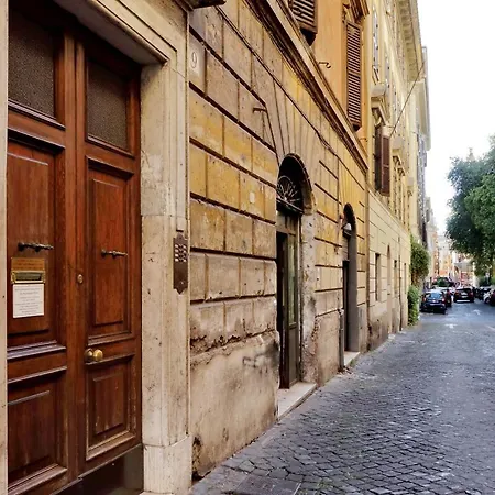 Falstaff Appartamento Roma